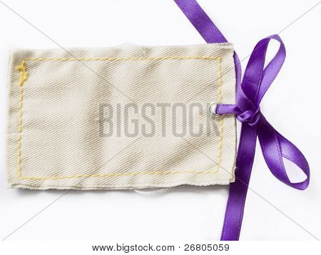 tag regalo tessile con prua saten