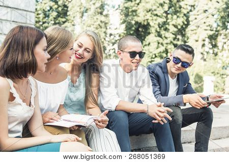 Meeting Of Young People, Team Of Businessmen In Nature. Lifestyle, Young Entrepreneurs