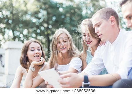 Meeting Of Young People, Team Of Businessmen In Nature. Lifestyle, Young Entrepreneurs