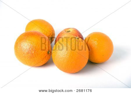 Orangen und Apfel
