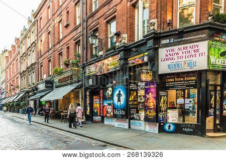 London. November 2018. A View Of Monmouth Street In Covent Garden In London