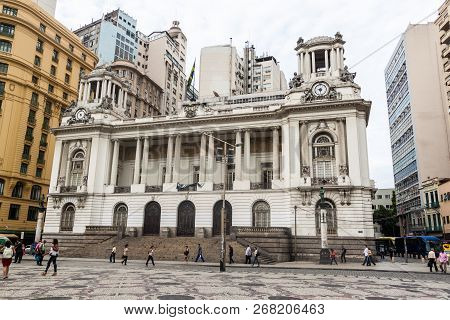 Rio De Janeiro, Brazil - January 28, 2015: People Walk Along Town Hall In Rio De Janeiro.