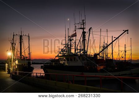Steveston Dock Twilight. The Steveston Commercial Fish Docks At Twilight On The Banks Of The Fraser 