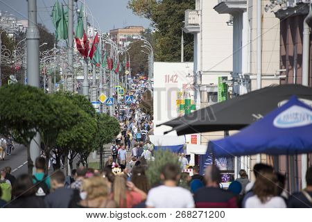Belarus, The City Of Gomel, September 15, 2018. Holiday City Day. Central Street.gomel City And Its 