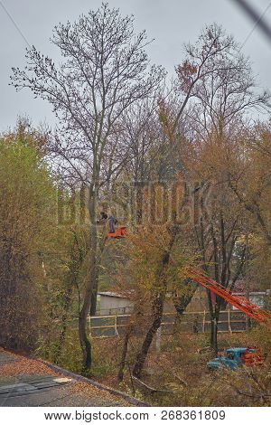 Chisinau, Moldova, Novembe 12, 2018, N. Dimo Street 7 2, Private Security Blocked Access To Illegal 