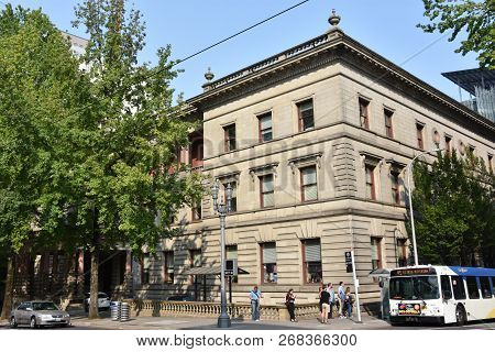 Portland, Oregon - Aug 21: City Hall In Portland, Oregon, Seen On Aug 21, 2018. The Italian Renaissa