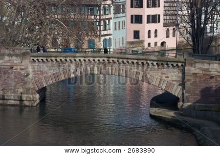 Ponte di Strasburgo scena