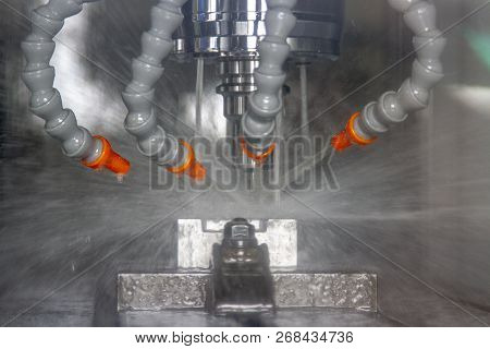 Cnc Machine Center Cutting Metal  Millin Industrial