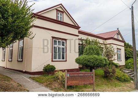 Puerto Varas, Chile - Mar 1, 2015: Casona Alemana In Puerto Varas, One Of Protcted Houses From The T