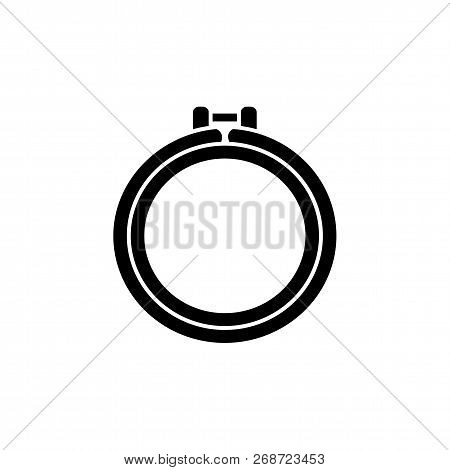 Black & White Vector Illustration Of Quilting Round Hoop. Flat Icon Of Patchwork Frame. Supplies For