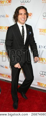 LOS ANGELES - DEC 4: Diego Boneta ankommer til 