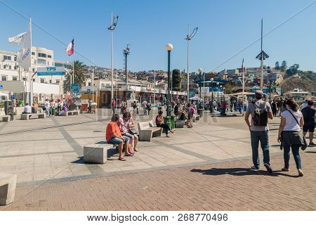 Valparaiso, Chile - March 29, 2015: Plaza Sotomayor Square In Valparaiso Chile