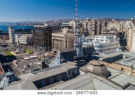 Valparaiso, Chile - March 29, 2015: Plaza Sotomayor Square In Valparaiso Chile