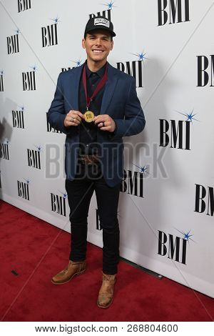 NASHVILLE, TN - NOV 13: Granger Smith attends the BMI Country Awards 2018 at BMI Nashville on November 13, 2018 in Nashville, Tennessee.
