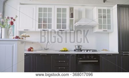 Modern Fully Fitted Kitchen With Kitchen Appliances In Army Green And White. Modern White Kitchen Se