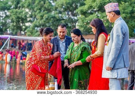 Kathmandu,nepal - November 1,2019: Nepalese President Bidhya Devi Bhandari Offering Prayers To Sun G