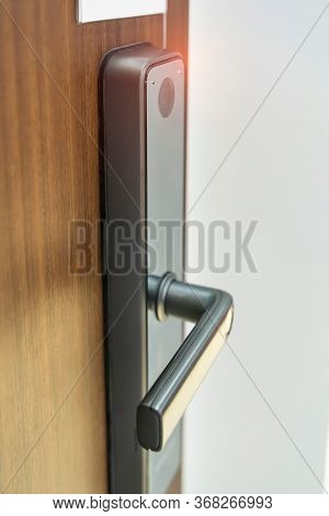 smart video lock to open security door in private building