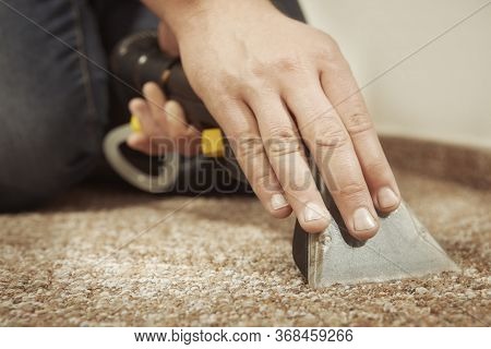 Detail Of Cleaning Deeply Carpet With Wet And Dry Cleaning Machine