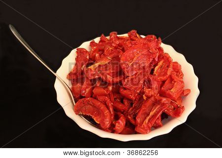 Em um prato de tomate seco