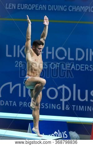 Kyiv, Ukraine - August 7, 2019: Jordan Houlden Of Great Britain Performs During Mens 1m Springboard 