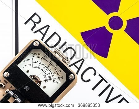 Radiation Measurement With Radiation Survey Meter, Hand-held Radiation Survey Instrument Detecting