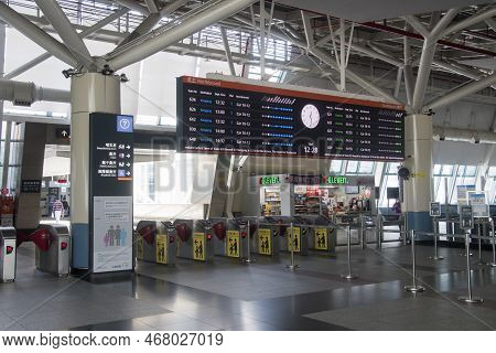 Chiayi, Taiwan- 5 Dec, 2022: Scenery Of Chiayi Station With The Entrance Of High Speed Rail At Chiay