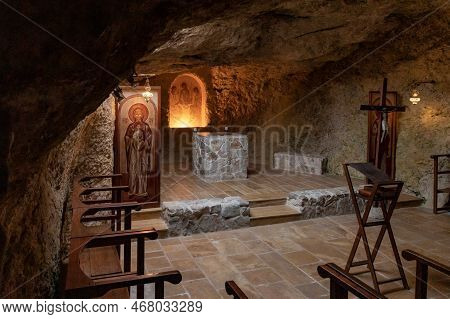 Hararit, Israel, October 28, 2022 : The Altar Of The Main Hall In The Cave Church - Lavra Netofa Mon