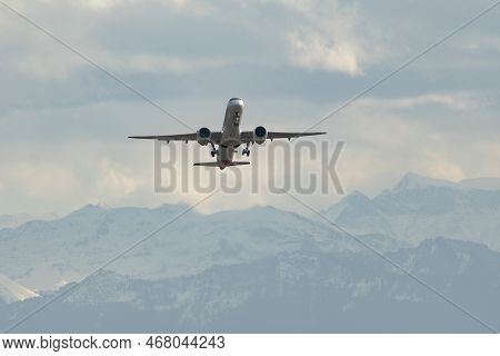 Zurich, Switzerland, December 23, 2022 Helvetic Airways Embraer E195-e2 Aircraft Is Departing From R