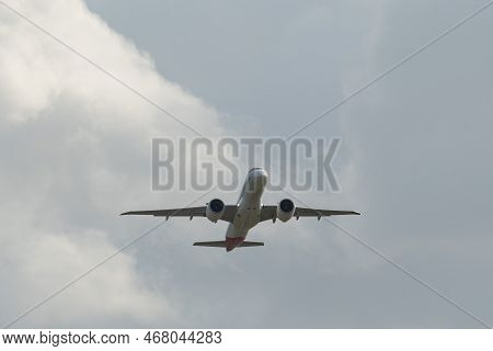 Zurich, Switzerland, December 23, 2022 Helvetic Airways Embraer E190-e2 Aircraft Is Departing From R