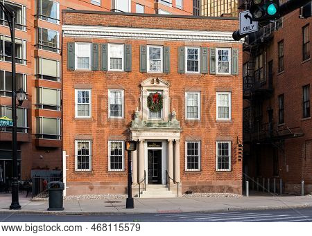 Hartford, Ct - Usa - Dec 28, 2022 Horizontal View Of The Historic Three-story Brick Building, Webste