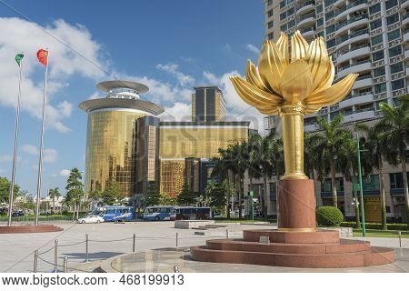 Macau, China - June 01, 2016: Standing In Lotus Square Next To The Forum, The Large Sculpture Of Lot