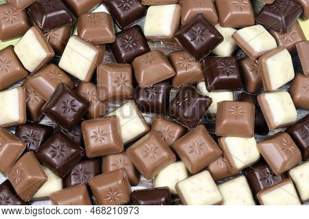 Kyiv, Ukraine - May 4, 2022 Schogetten Chocolate. Chocolate Goods Produced By Ludwig Schokolade Gmbh