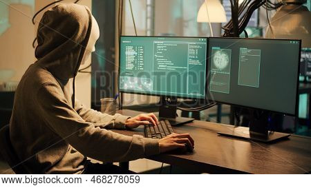 Hackers Team Trying To Steal Government Information At Night, Planting Trojan Virus To Manipulate Ne