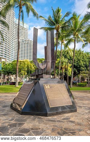 Honolulu, Hawaii - January 2, 2023: Brothers In Valor Memorial At Fort Derussy In Waikiki.