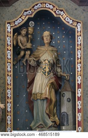 Durdic, Croatia - May 08, 2012: Saint Barbara The Martyr, Statue On The Altar Of Saint Barbara In Th