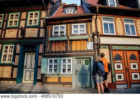 Wernigerode, Saxony-anhalt, Germany, 29 October 2022:  Kleinstes Haus Or Smallest House, Historic Ol