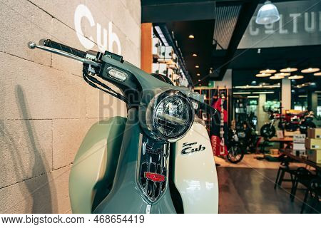 Nakhon Pathom,thailand-january 7, 2023 : View Of Honda Super Cub C 125 Motorcycle Classic 125Cc. Col