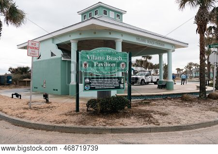 Vilano Beach, Florida - December 29, 2022: Entrance To The Vilano Beach Pavilion By The St. Johns Co