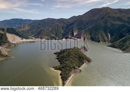 Pyramid Lake In California. It Is A Reservoir Formed By Pyramid Dam On Piru Creek In The Eastern San