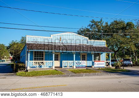 Businesses In Historic Buildings In Davie Florida