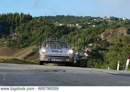 Porsche 911 1976 In Coppa Nuvolari Old Racing Ca
