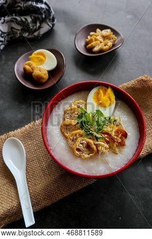 Congee Porridge With Chicken Slice, Tofu, Egg. Congee Porridge From Hong Kong. Chinese Food