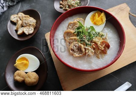 Congee Porridge With Chicken Slice, Tofu, Egg. Congee Porridge From Hong Kong. Chinese Food