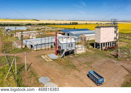 Volga Region, Orenburg Oblast, Grain Elevator And Mechanized Threshing Floor In The Dumino Village. 