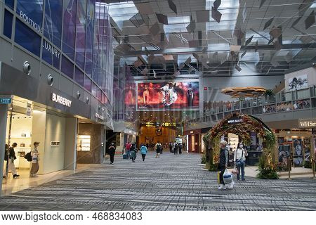 Singapore- 2 Dec, 2022: Singapore Changi Airport Duty Free Shopping Area. Changi Airport Is One Of T