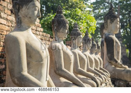 Thailand Ayutthaya Wat Yai Chai Mongkon