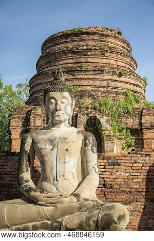 Thailand Ayutthaya Wat Yai Chai Mongkon