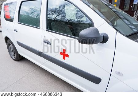 May 31th, 2022, Mexico City, Mexico. A Red Cross Car For First Aid Medical Assistance, Is Parked In 