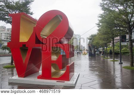 Taipei, Taiwan- 10 Dec, 2022: Famous Love Sign Outside The Taipei 101 Building Where Many Couples Go