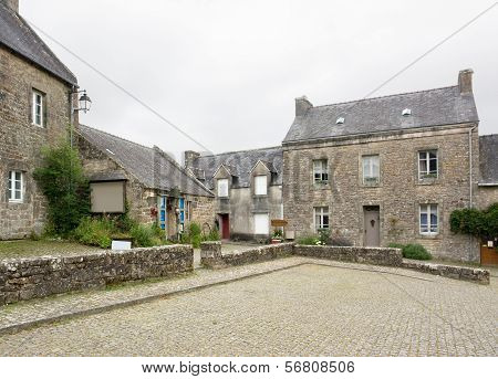 Locronan